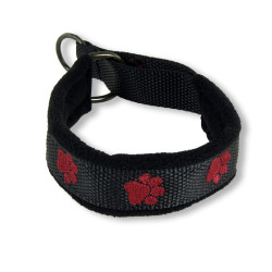 Broderat halsband - tassar
